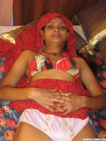 Hots Nude Muslim Pakistani Girls  nude photo