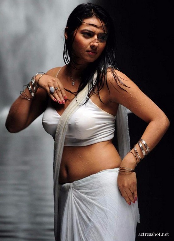 Isha Chawla Hot  nude photo