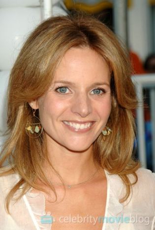 Jessalyn Gilsig Fakes  nude photo