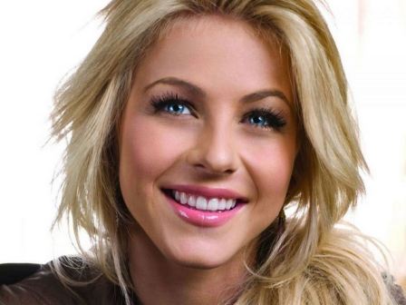 Julianne Hough Blue Eyes  nude photo
