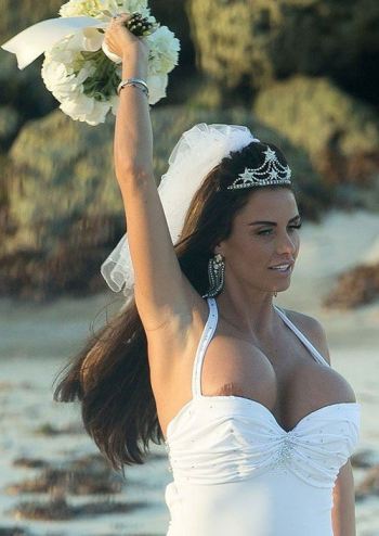 Katie Price Wedding Dress  nude photo