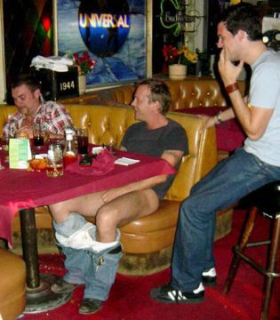 Kiefer Sutherland Drunk  nude photo