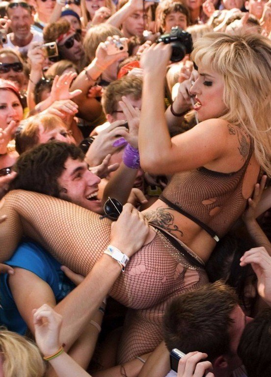 Lady Gaga Nude Slip  nude photo