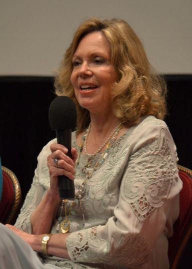 Lara Parker Dark Shadows  nude photo