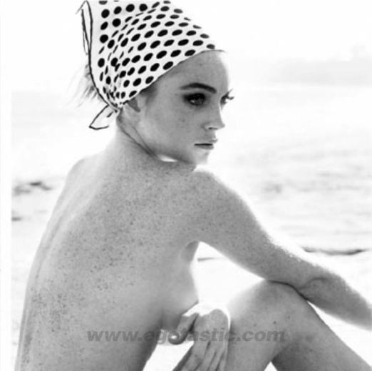 Lindsay Lohan Vanity Fair  nude photo