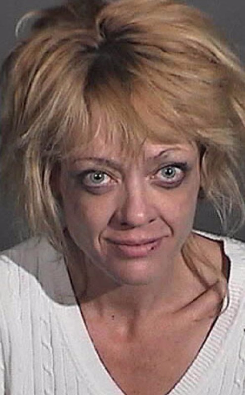 Lisa Robin Kelly That 70s Show  nude photo