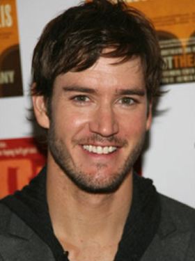 Mark Paul Gosselaar Gay  nude photo