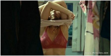 Marta Etura Nude  nude photo