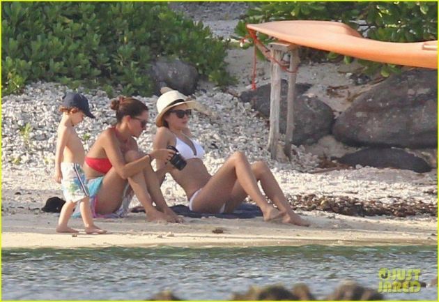 Miranda Kerr Orlando Bloom  nude photo