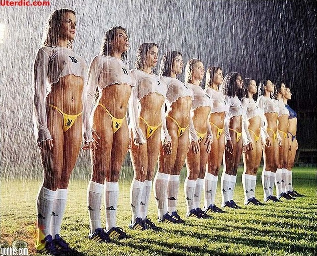 Naked Women Soccer Team  nude photo