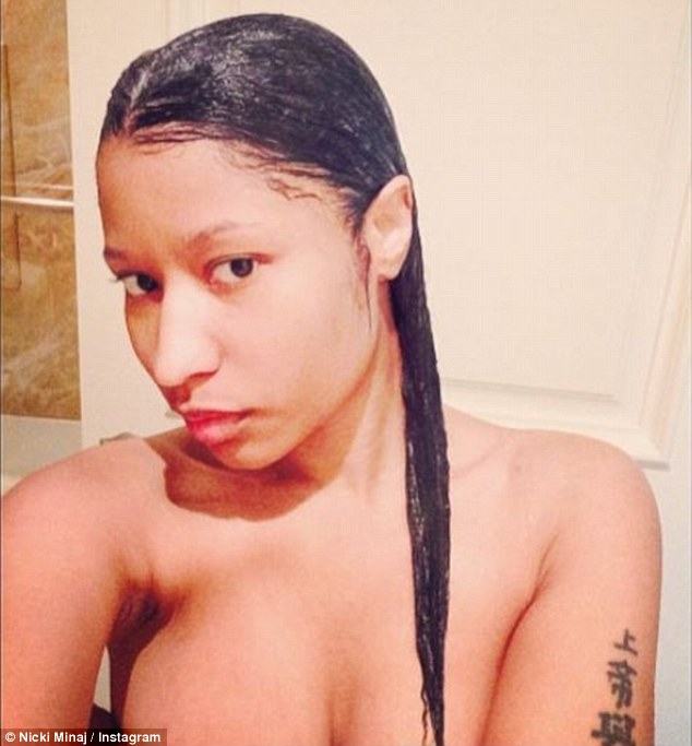 Nicki Minaj Nude Selfie  nude photo