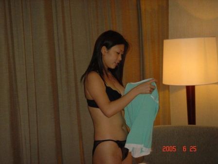 Nude Singapore Lesbian  nude photo